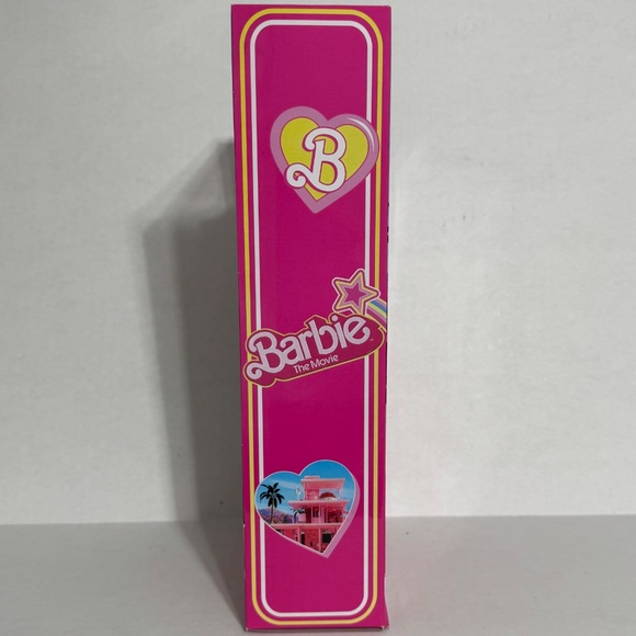 Barbie The Movie Ken Doll Collectible Skate Outfit with Skates New In Box - Picture 5 of 8